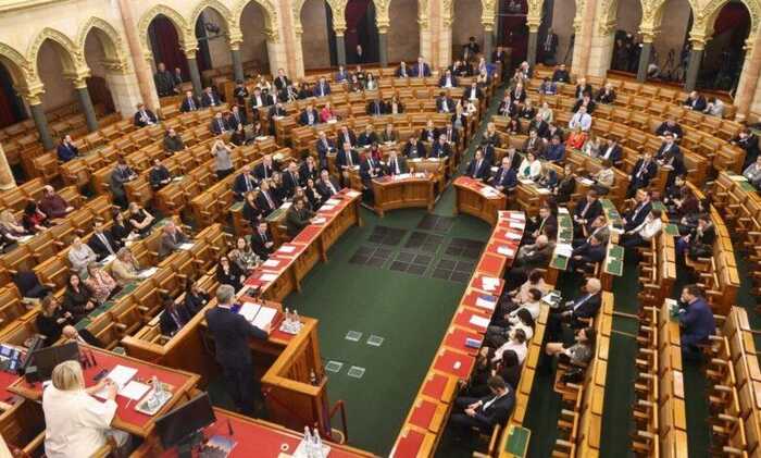 Парламент Угорщини проголосував за вихід з Міжнародного кримінального суду