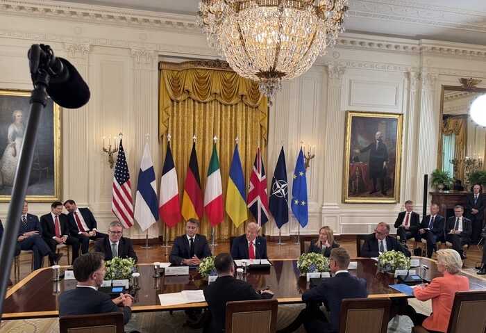 У Білому домі почалася розширена зустріч щодо України за участю європейських лідерів