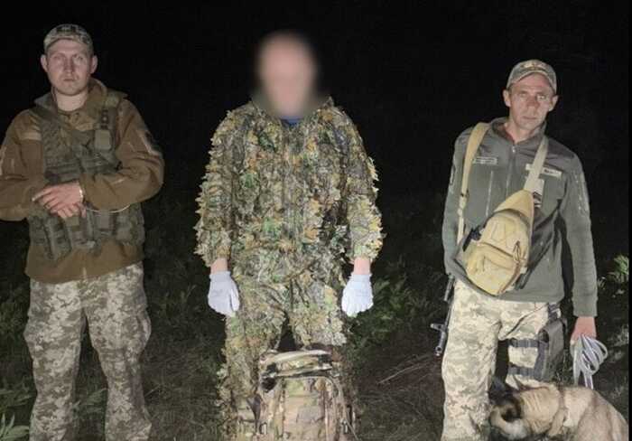 На кордоні з Молдовою затримано чоловіка у гідрокостюмі, - ДПСУ