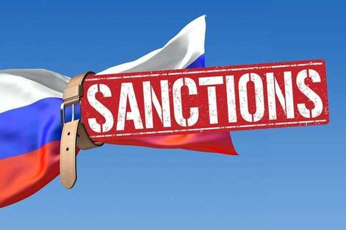 Bloomberg: ЄС може запровадити вторинні санкції проти держав, що підтримують Росію